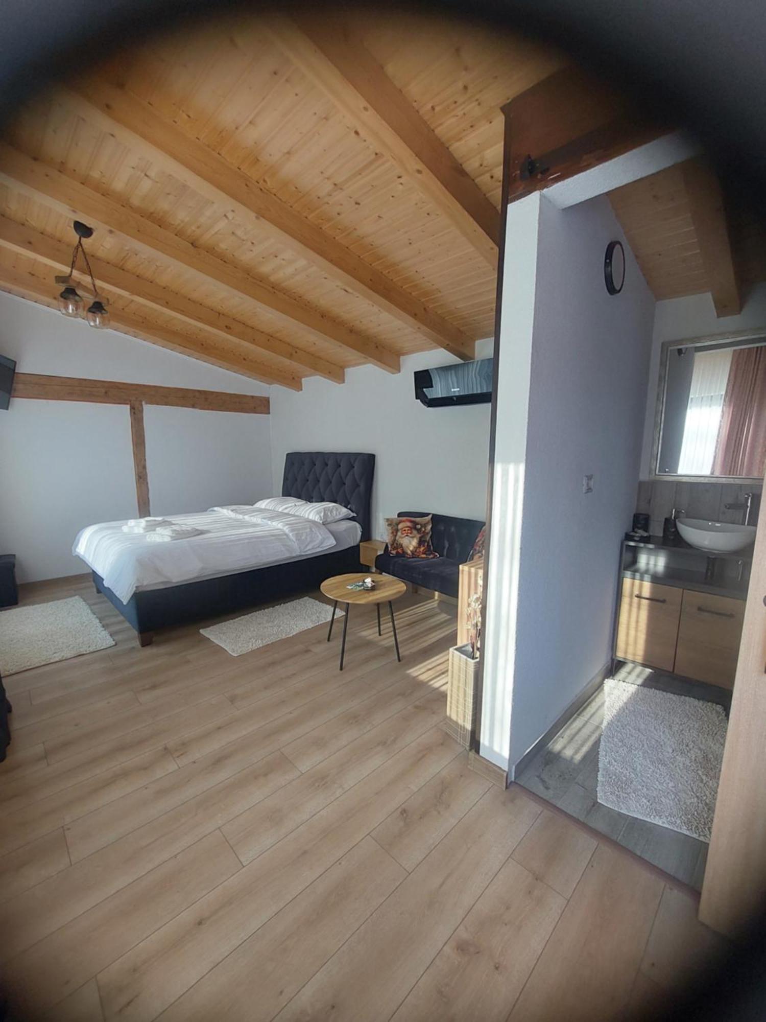 Casa Kaf Villa Sebesel ภายนอก รูปภาพ